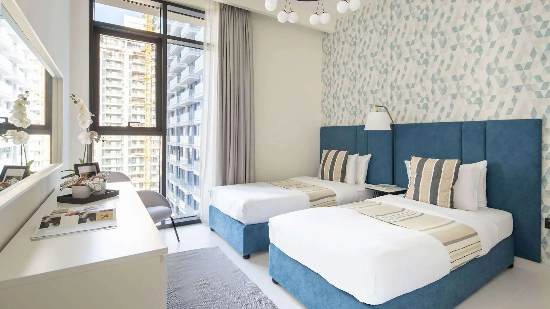 Apartment Frank Porter - Marina Vista Tower 2 Dubai