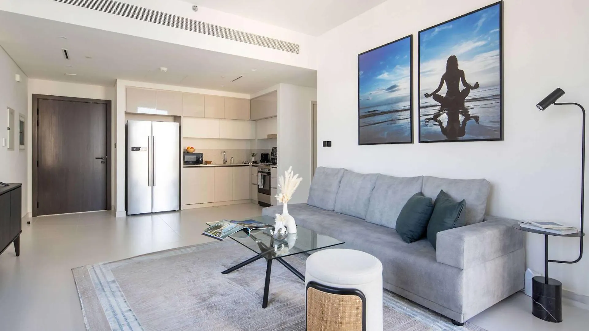 Frank Porter - Marina Vista Tower 2 Dubai